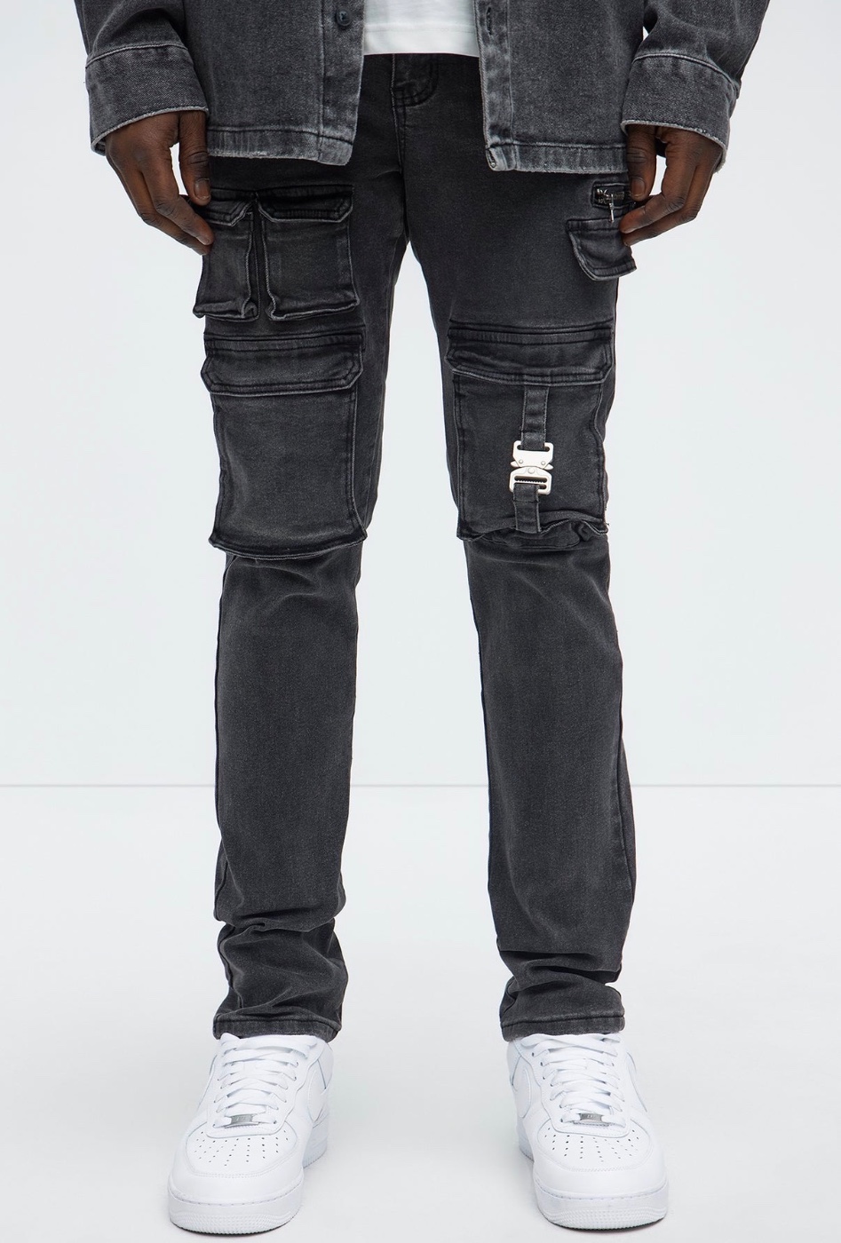 Slim Taper Cargo Jeans - Black Wash